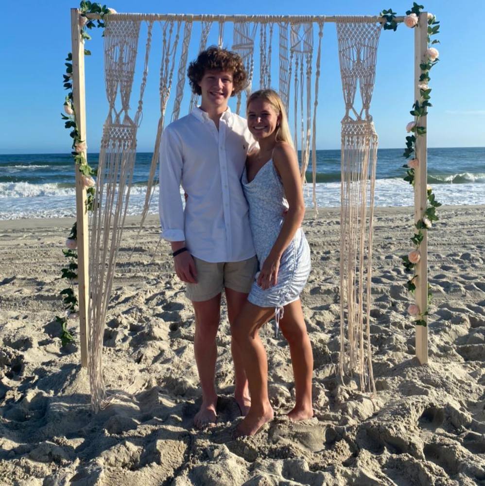 Meet your Posher, Livi